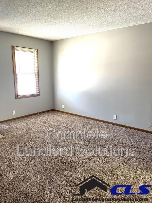 4299 S Avery St - Photo 3 of 22