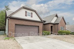 featured image of 4474 Fairmont Dr