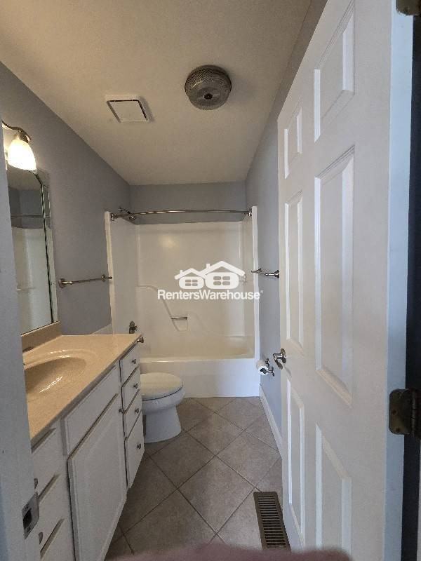 935 Quail Meadows Ct Unit C - Photo 4 of 17