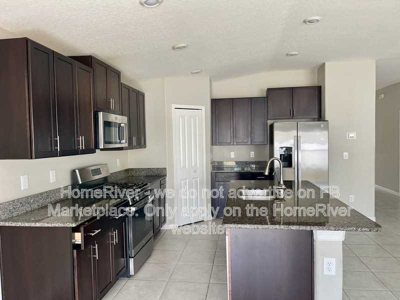 10321 Scarlett Skimmer Dr - Photo 5 of 15