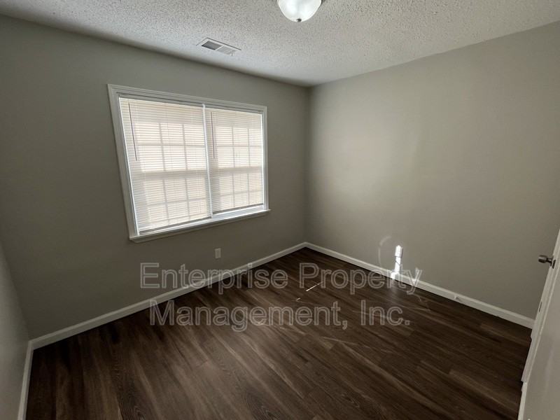 3026 Johnson Ave - Photo 6 of 16