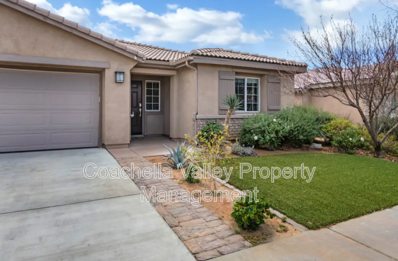 84131 Azzura Way - Photo 4 of 35