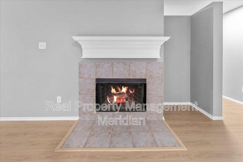 7802 Calgary Ln - Photo 6 of 20