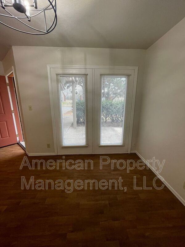 13137 E 44th St - Photo 6 of 27