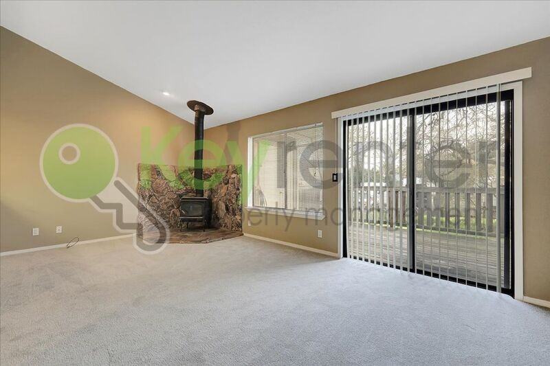 7733 Lauppe Ln #20 - Photo 7 of 39