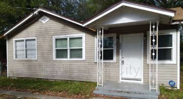 featured image of 1331 W 25th St