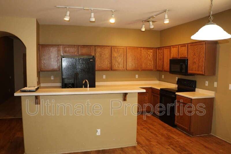 2712 S Nielson St - Photo 4 of 4