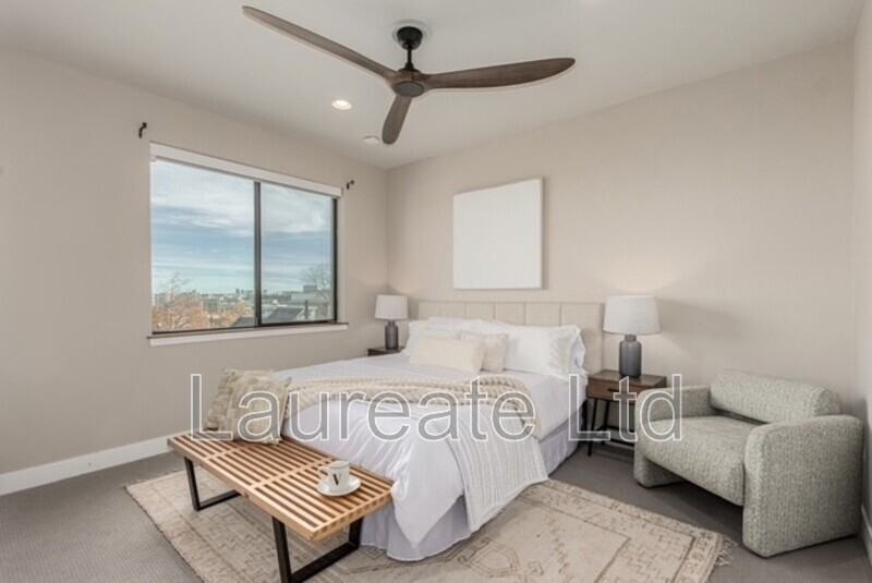 3207 Shoshone St - Photo 5 of 7