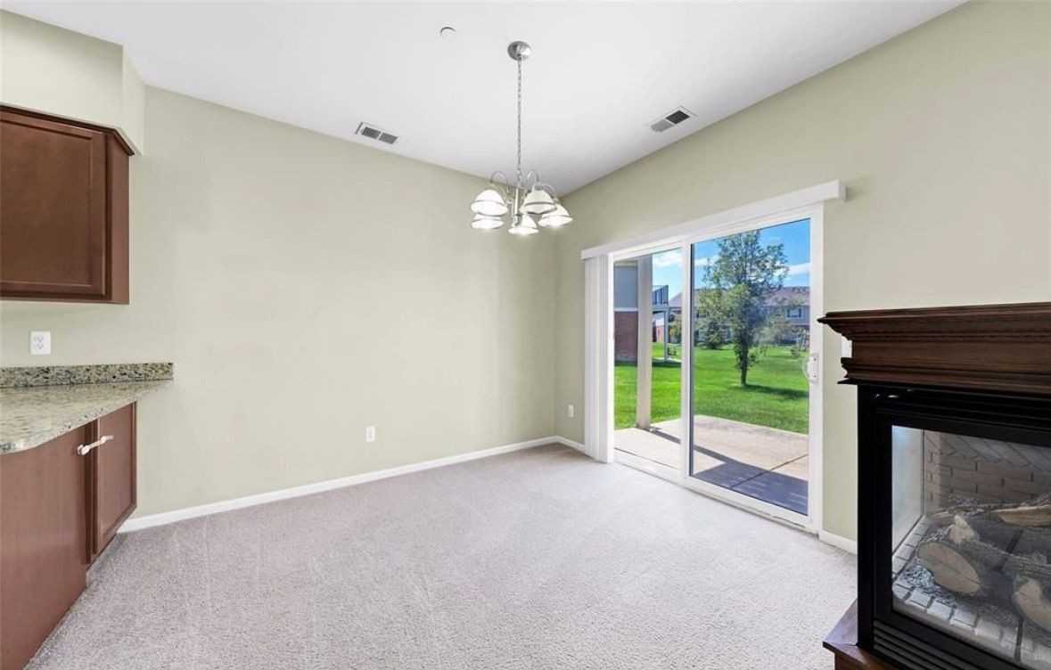 14353 Shadywood Dr - Photo 7 of 18