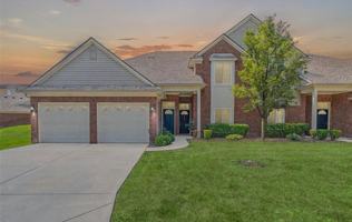 featured image of 14273 Shadywood Dr