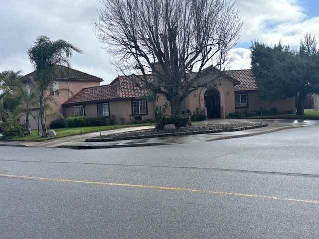 605 N Mildred Ave - Photo 2 of 24