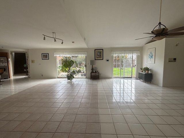 605 N Mildred Ave - Photo 7 of 24