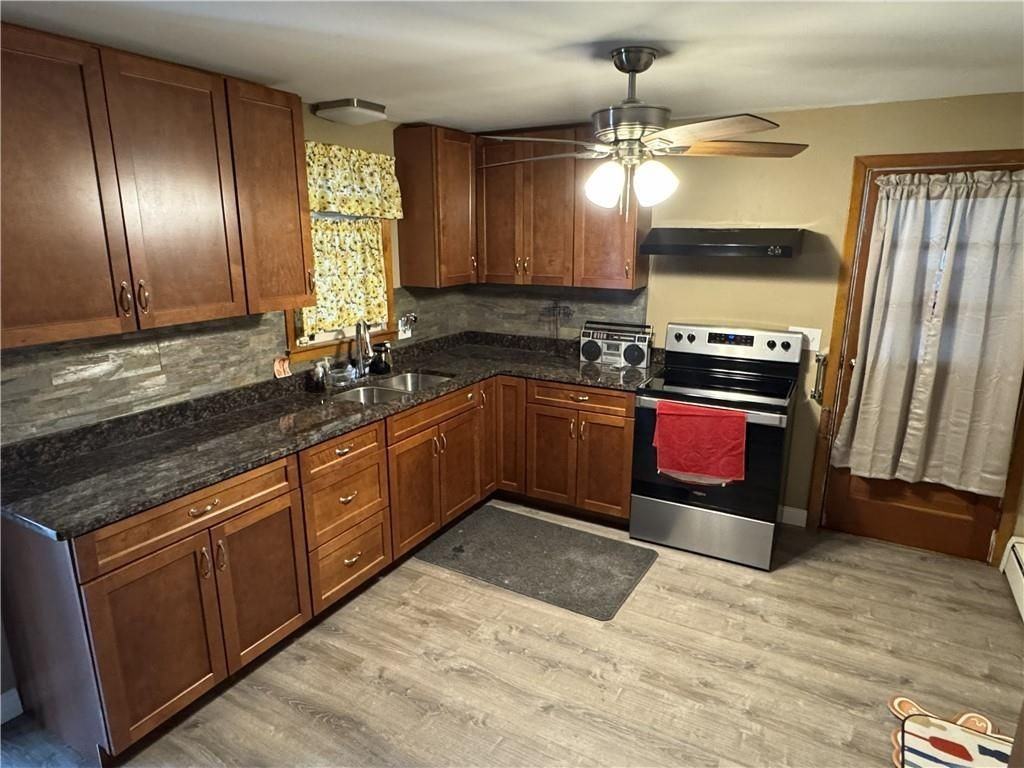 22 Overhill Rd - Photo 3 of 18