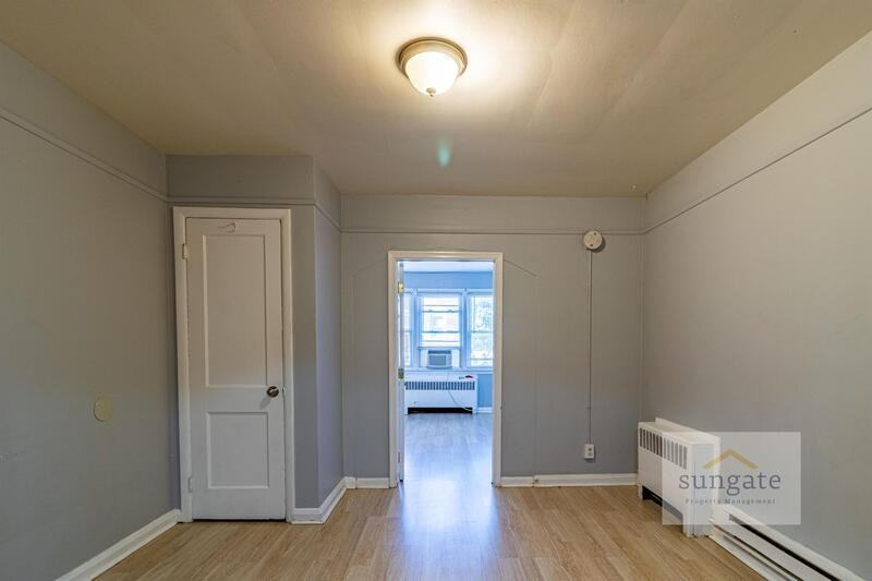 1801 E Lombard St - Photo 5 of 13