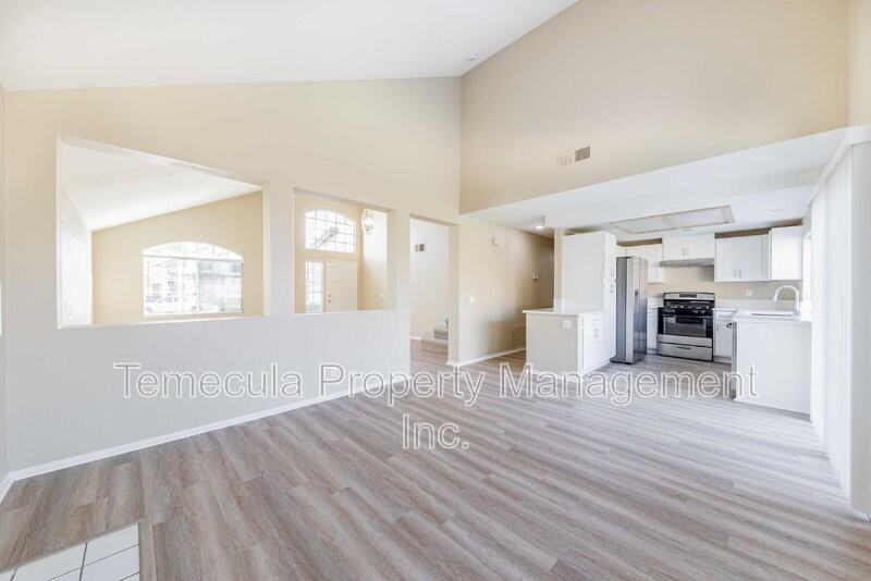 30472 Bogart Pl - Photo 6 of 19