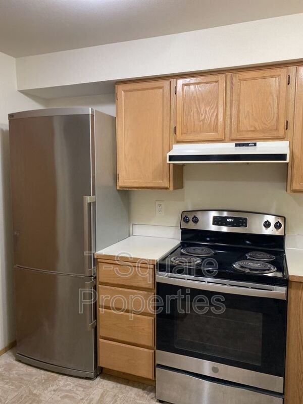 7632 230th St Sw #D - Photo 3 of 19