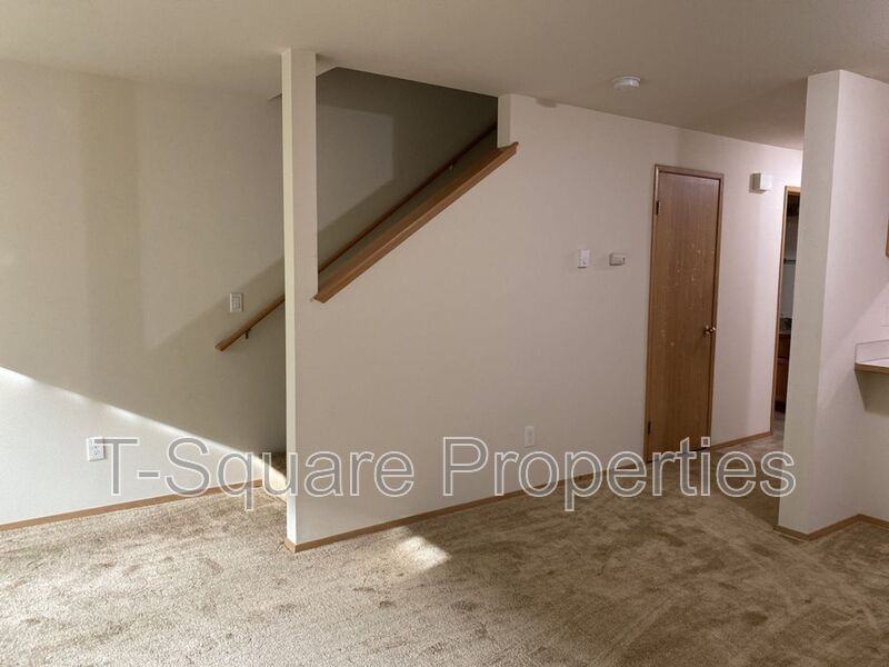 7632 230th St Sw #D - Photo 6 of 19