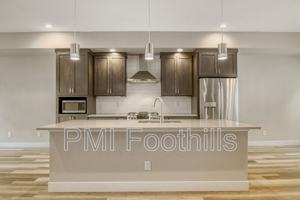 featured image of 1611 Harlan St #5