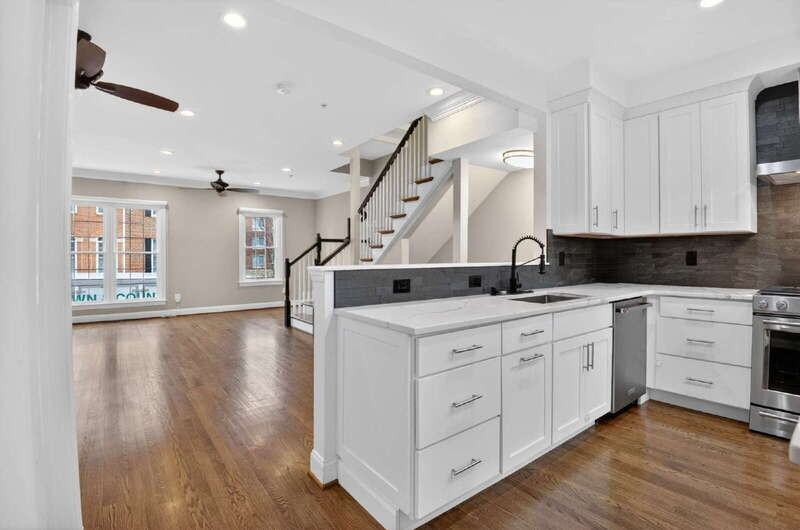 504 N Thomas St #H - Photo 7 of 34