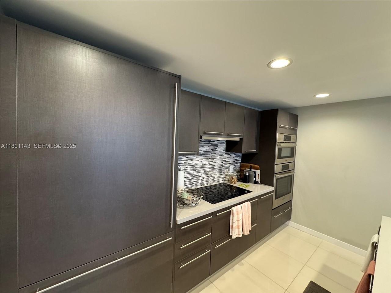 7875 Northwest 107th Avenue ##601