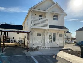 2002 W 2nd St #202 - Photo 1 of 1