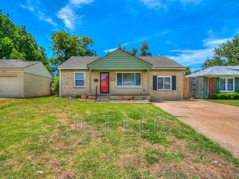 2132 Andover Ct - Photo 5 of 47