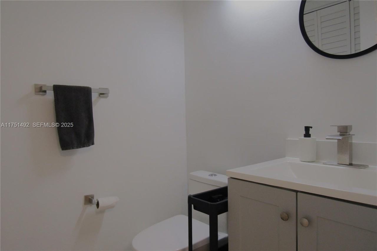 4730 Northwest 97th Court ##76