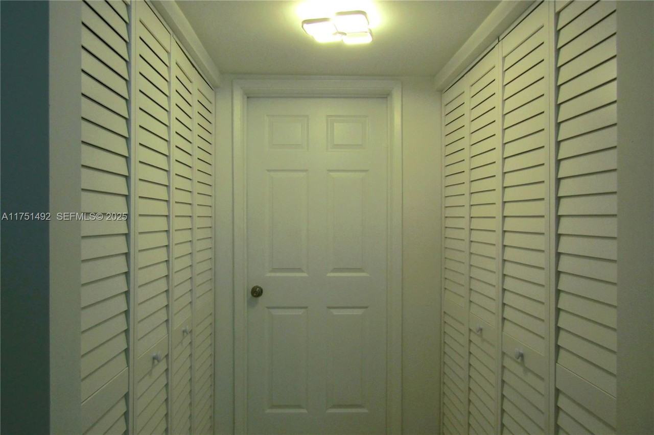 4730 Northwest 97th Court ##76 - Photo 6 of 34