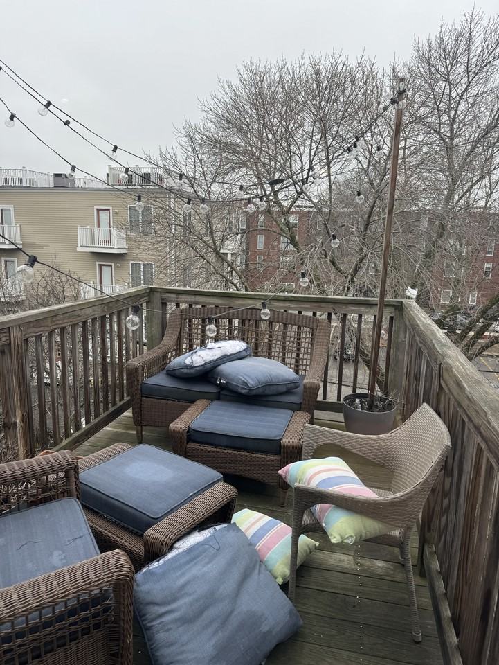 28 Howell St #3 - Photo 4 of 11