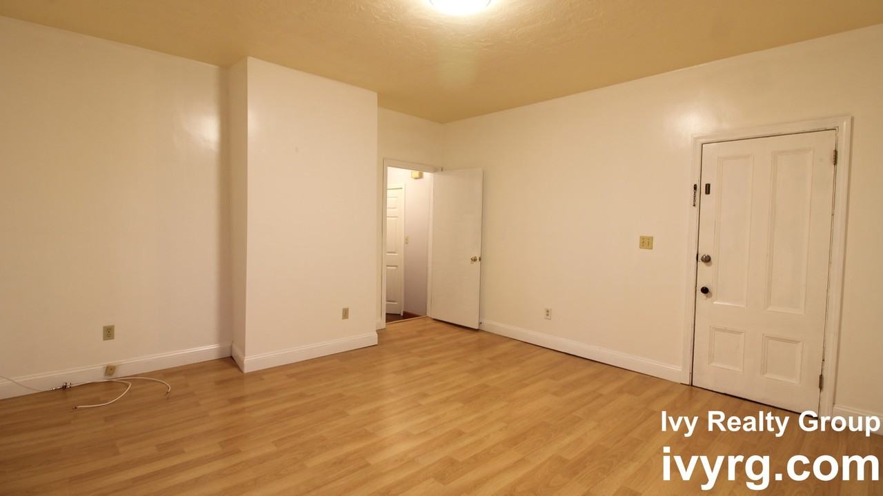 108 Cross St #1FL - Photo 3 of 10