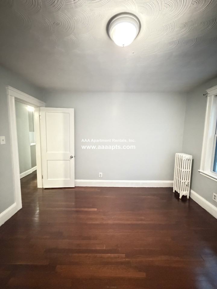 Grover St #1 - Photo 7 of 15