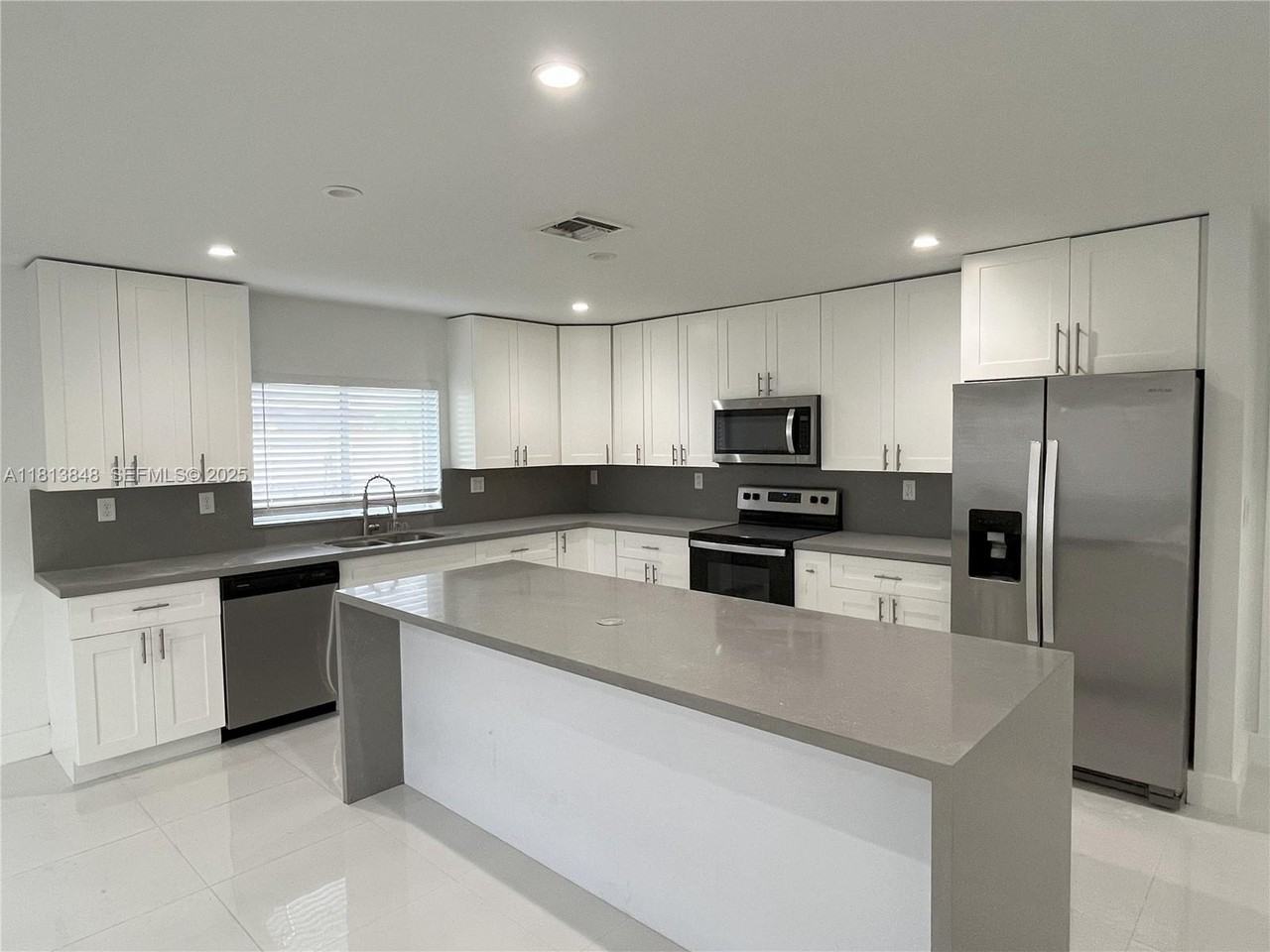 29905 Southwest 149th Court - Photo 4 of 9