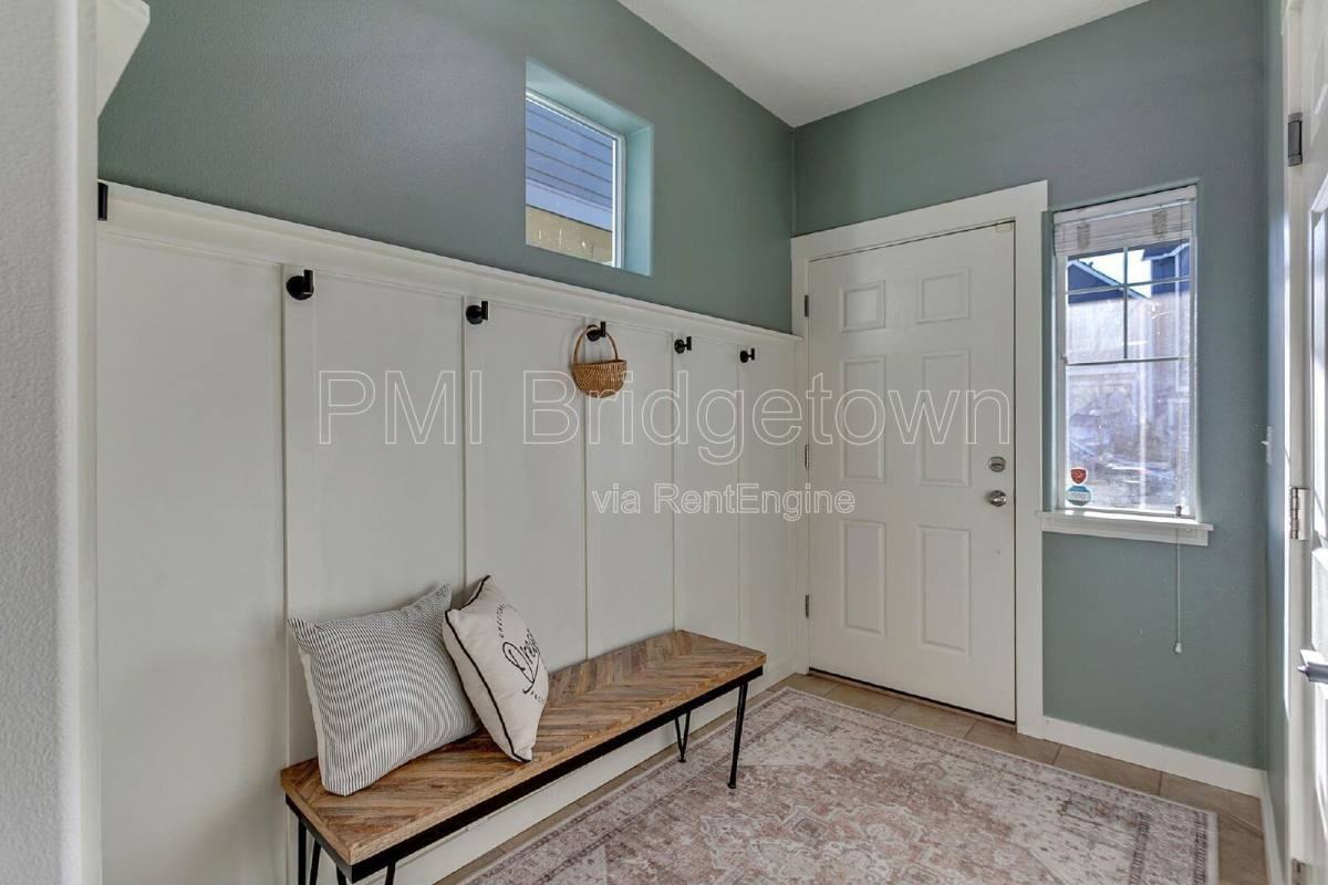 21724 Sw Vintner Ln - Photo 3 of 10