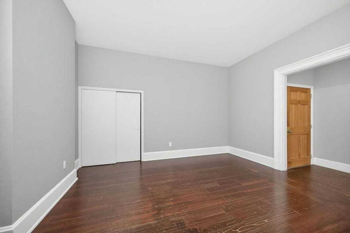 2431 Ohio Ave #3 - Photo 7 of 10