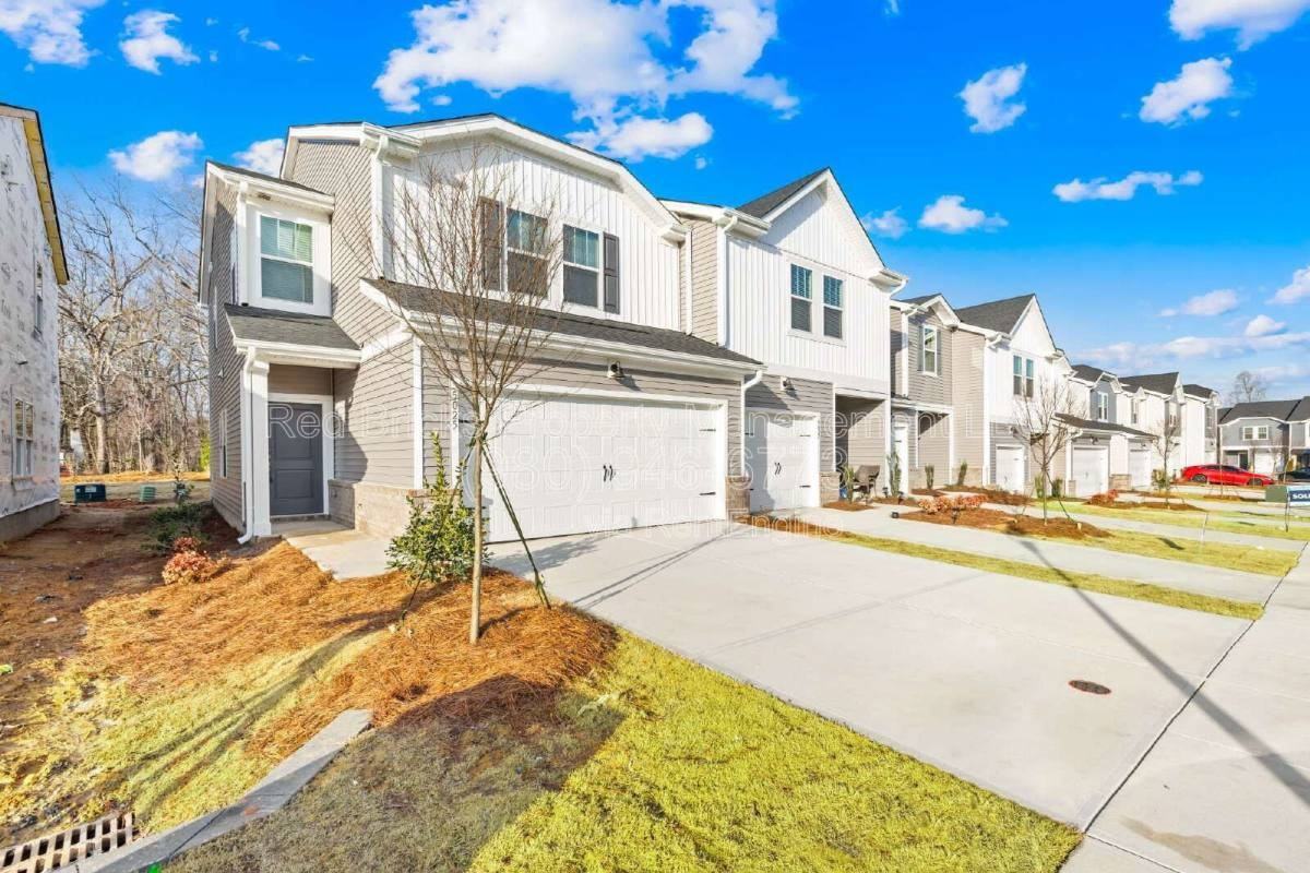 5025 Kellaher Pl - Photo 2 of 10