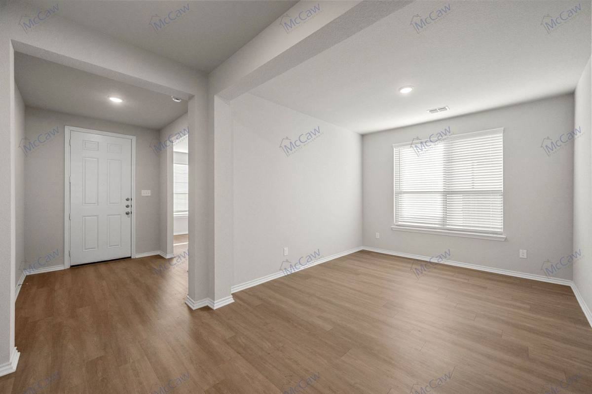 2327 Sheppards Ln - Photo 2 of 10