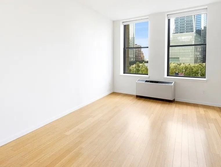 90 West St #5A - Photo 6 of 10