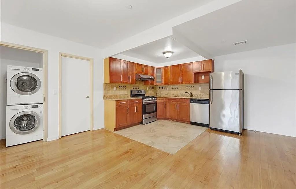 14075 Ash Ave #5B - Photo 3 of 15