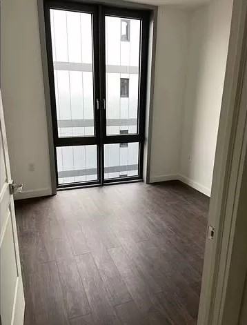 14425 Sanford Ave #7K - Photo 6 of 6