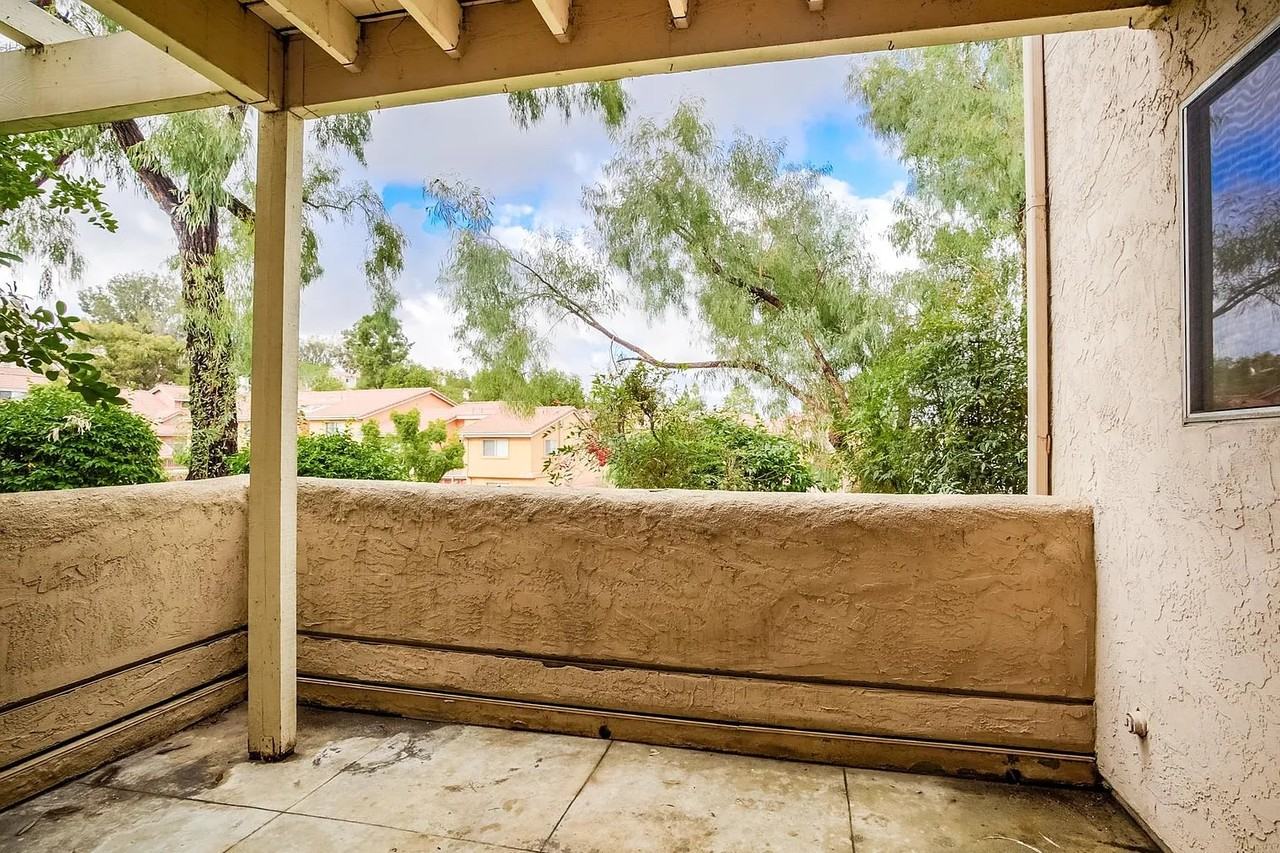 237 Diamond Way #102 - Photo 3 of 17