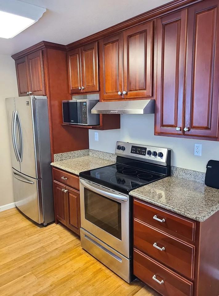 246 Willow Ave #533 - Photo 6 of 20