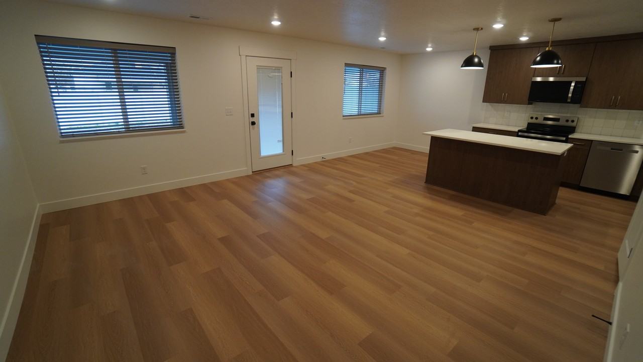 346 N Liberty Cove Dr - Photo 7 of 32