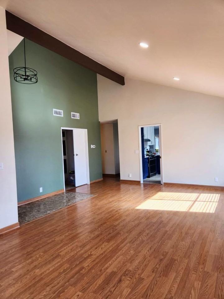 1897 Cabrena St - Photo 3 of 11