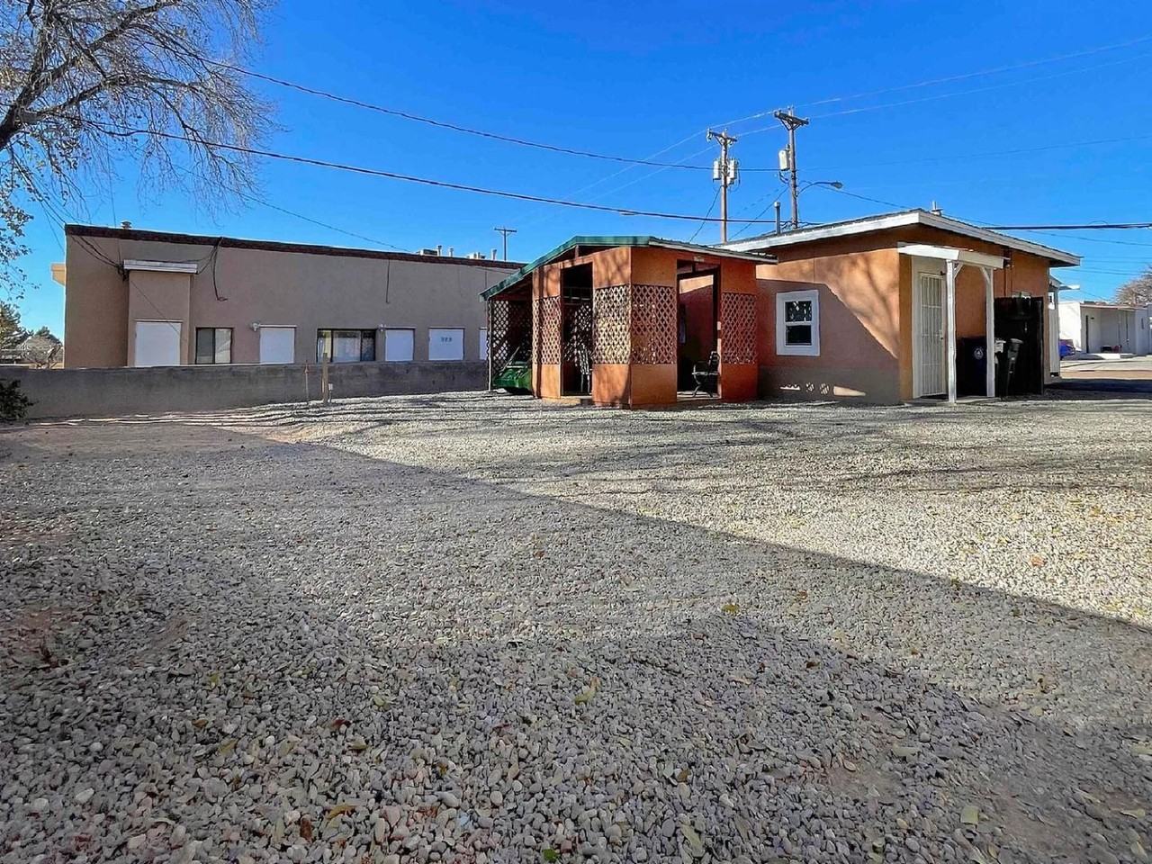 Columbia - Photo 2 of 3