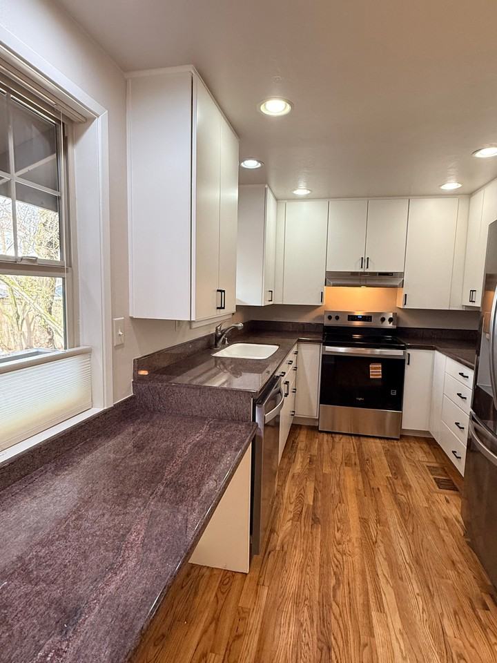 200 Oregon Ter #NA - Photo 4 of 20