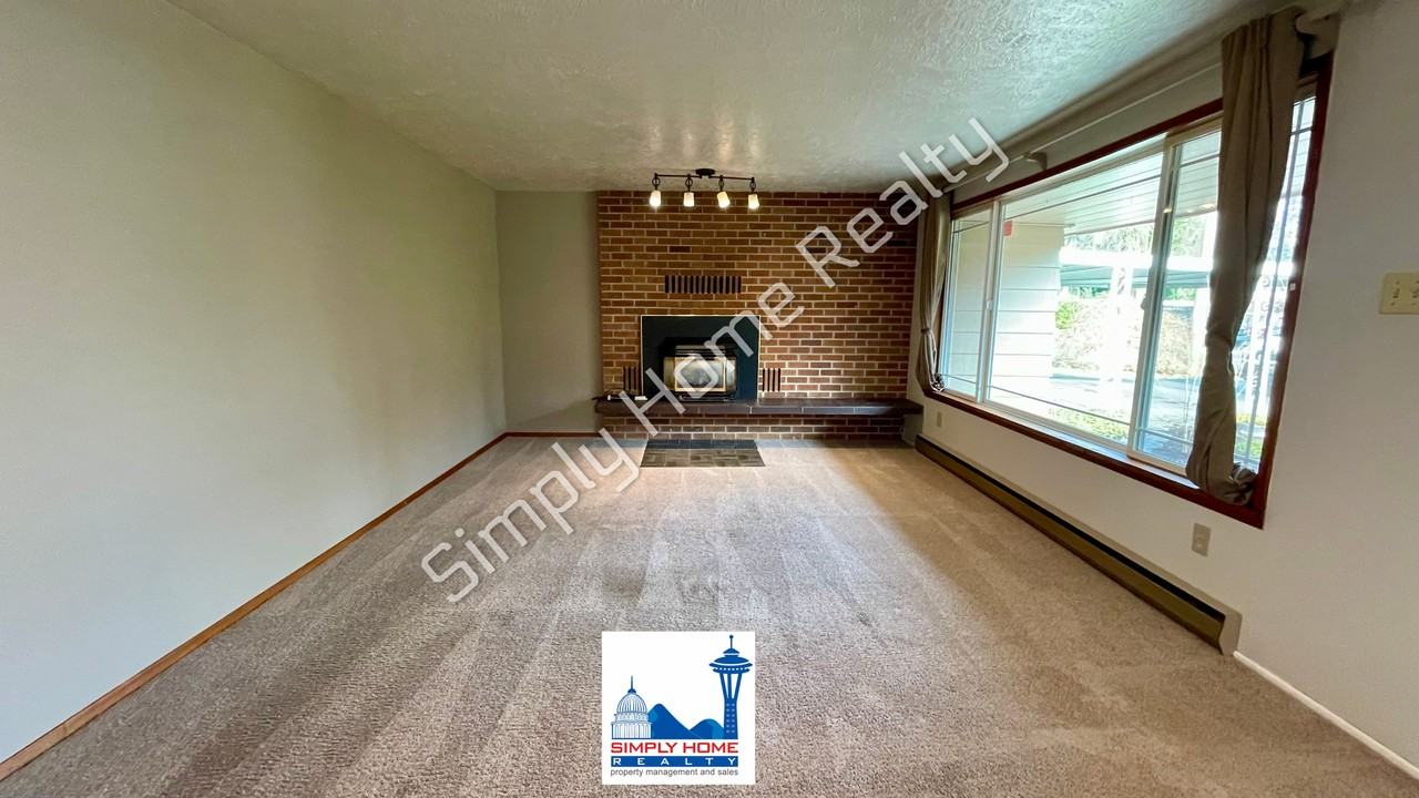 2309 Sycamore St Se - Photo 2 of 32