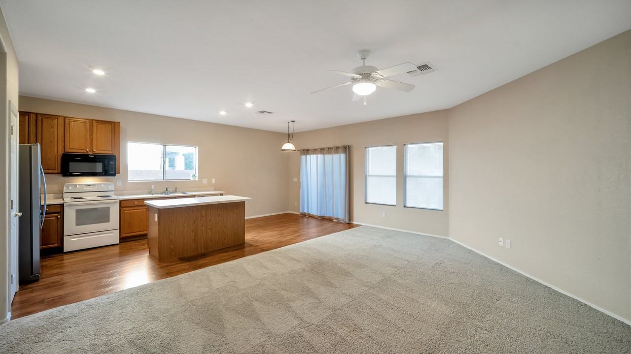 12852 N Yellow Orchid Dr - Photo 5 of 24