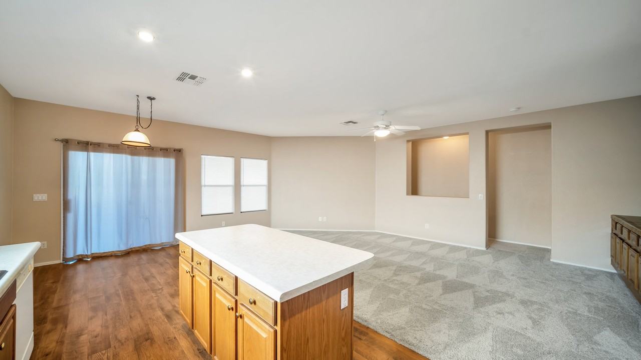 12852 N Yellow Orchid Dr - Photo 7 of 24