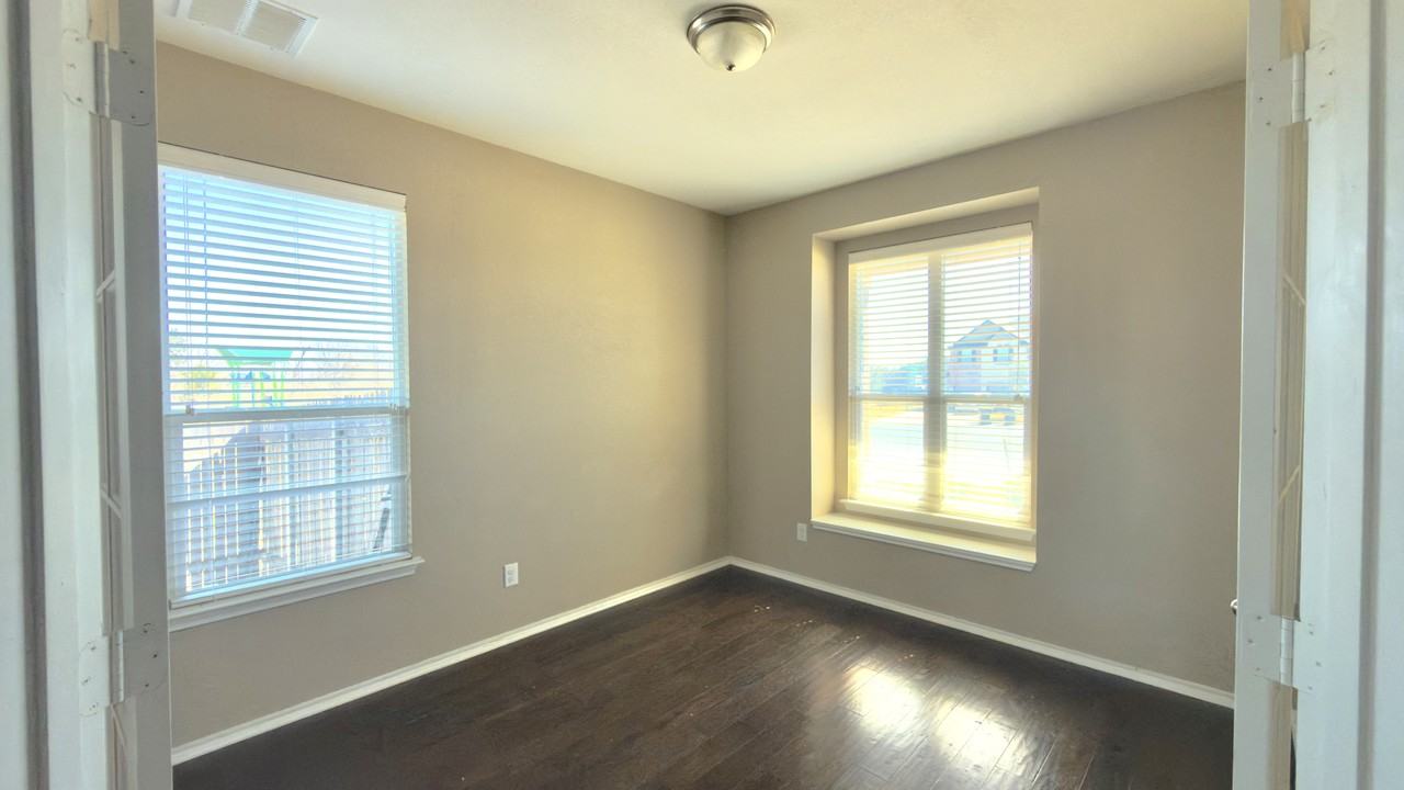 105 Golden Bear Dr #NA - Photo 7 of 26