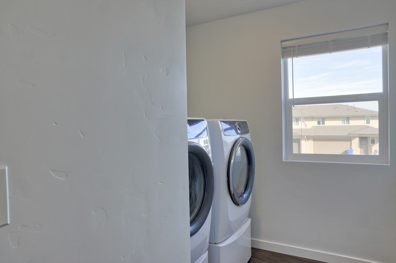 8135 W Grey Alder Dr - Photo 5 of 23